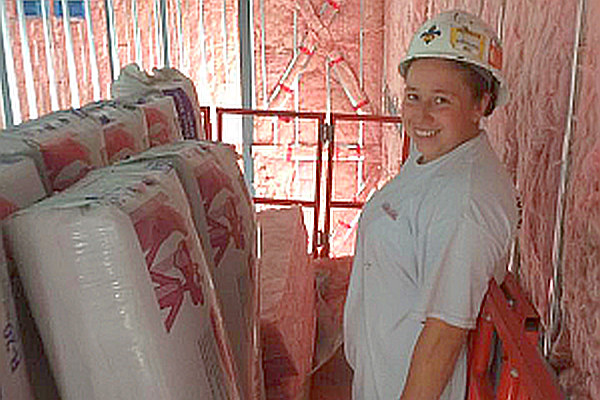 entrepreneur isolation pose